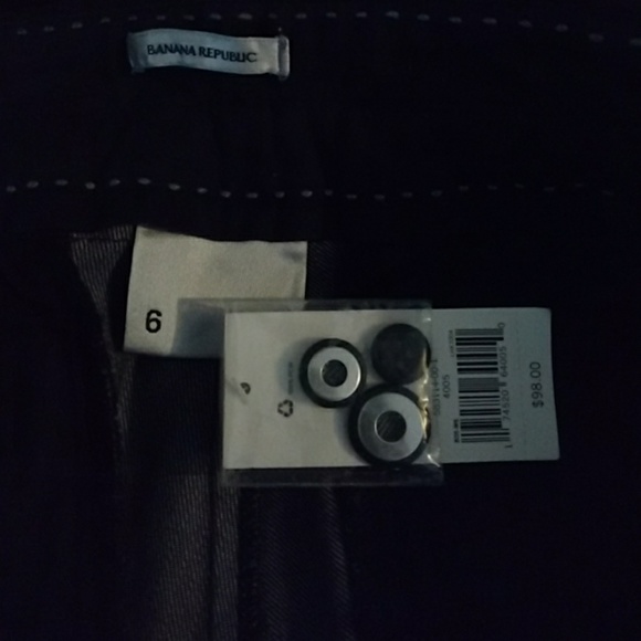 Gourgous Bananna Republic Navy Trouser - Picture 3 of 3